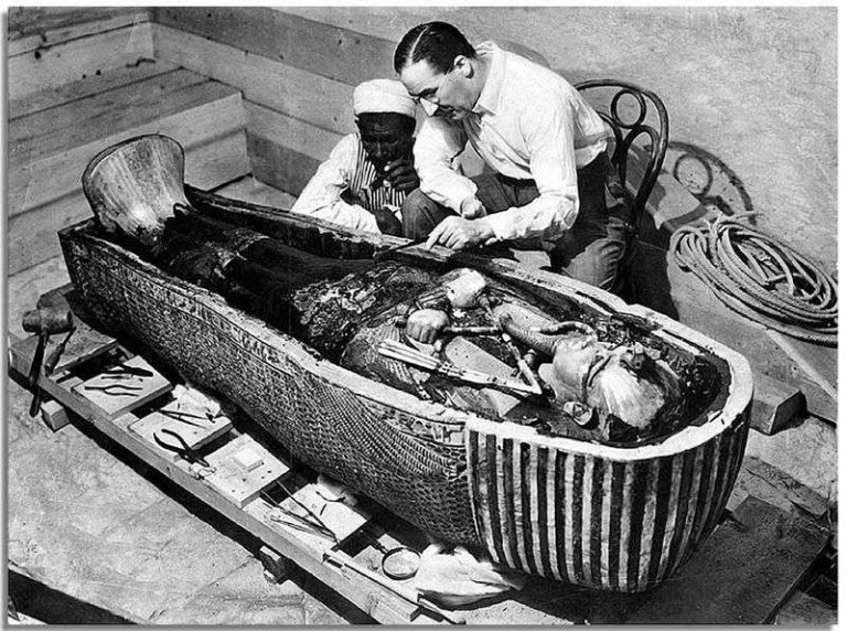 On This Day In History King Tuts Tomb Is Unsealed And Opened On Feb 161923