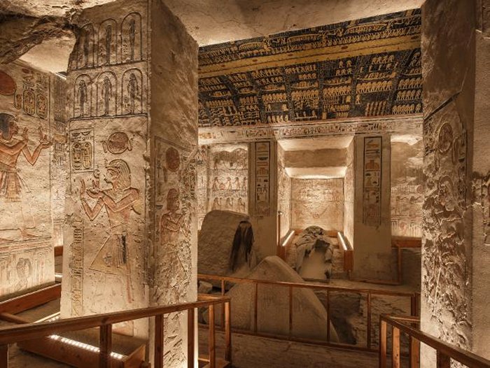 Unique Photos From Inside Of Ancient Tombs In Egypt's Valley Of The ...