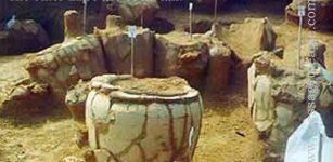 Mysterious jars discovered in Vietnam