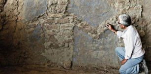 The Huaca de La Luna sanctuary, which pre-dates the Spanish conquest, is located a few kilometers (miles) outside the current city of Trujillo and is a site rich in ancient archaeological treasures.