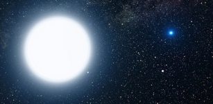 The researchers’ evaluation of ultraviolet spectra taken by the Hubble Space Telescope points to a new record of 250,000 degrees – a temperature which can only be reached by a star some five times more massive than our Sun. The white dwarf, RX J0439.8-6809, has already entered the cooling phase. It appears to have reached its maximum temperature of 400,000 degrees about a thousand years ago.