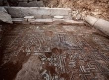 Part of the excavated mosaic floor of a late antique building. Photo credits: Foto: Peter Jülich