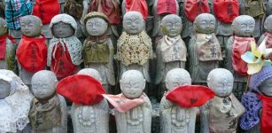 jizo statues