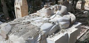 A view shows the damaged Lion of Al-Lat statue at the entrance of the museum of the historic city of Palmyra, after forces loyal to Syria's President Bashar al-Assad recaptured the city, in Homs Governorate in this handout picture provided by SANA on March 27, 2016 - REUTERS photo