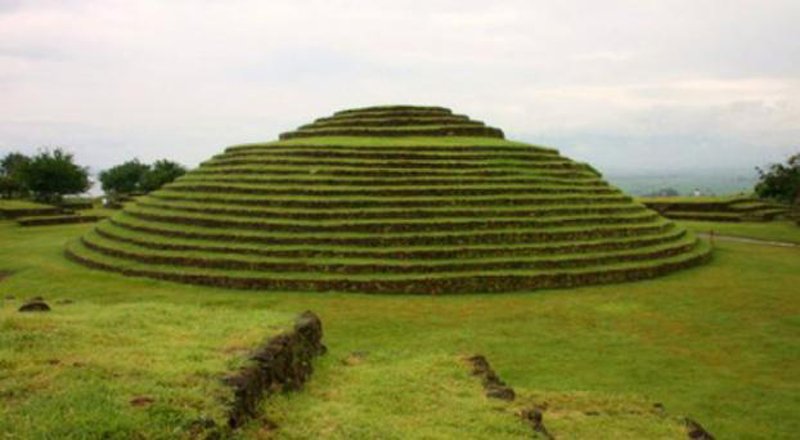 Circular pyramids in Bolivia