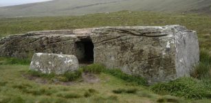 Dwarfie Stane: Mysterious 5,000-Year-Old Rock-Cut Tomb On Dark Enchanted Island Of Hoy, Scotland