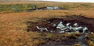 The reports of eyewitnesses are usually of a low flying, propeller-driven plane, which appears to be in difficulty before seemingly crashing into the moors