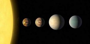 This is an artist's impression of the planets orbiting K2-187. (Image: NASA/JPL-Caltech/R. Hurt, T. Pyle (IPAC), UTokyo/J. Livingston)