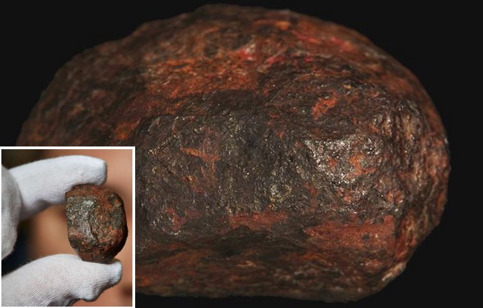 Never-Before-Seen Mineral Discovered Inside Mysterious Wedderburn Meteorite In Australia