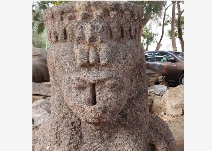 Royal Colossi Fragments, Mud Brick Wall And Pottery Uncovered In Matariya, Egypt