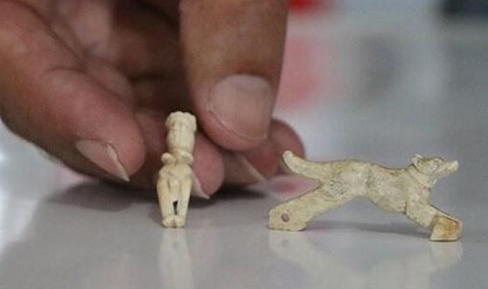 1,600-Year-Old Pendants Depicting Humans And Animals Excavated In Ancient Port-City Of Assos