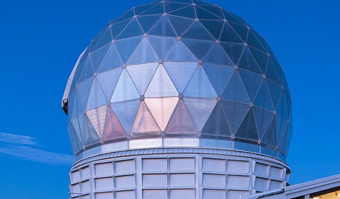 the 10m Hobby-Eberly Telescope at McDonald Observatory in Texas