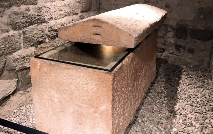 Carian Princess' Tomb, Golden Artifacts - Now On Display In Renovated Hall Of Bodrum Castle