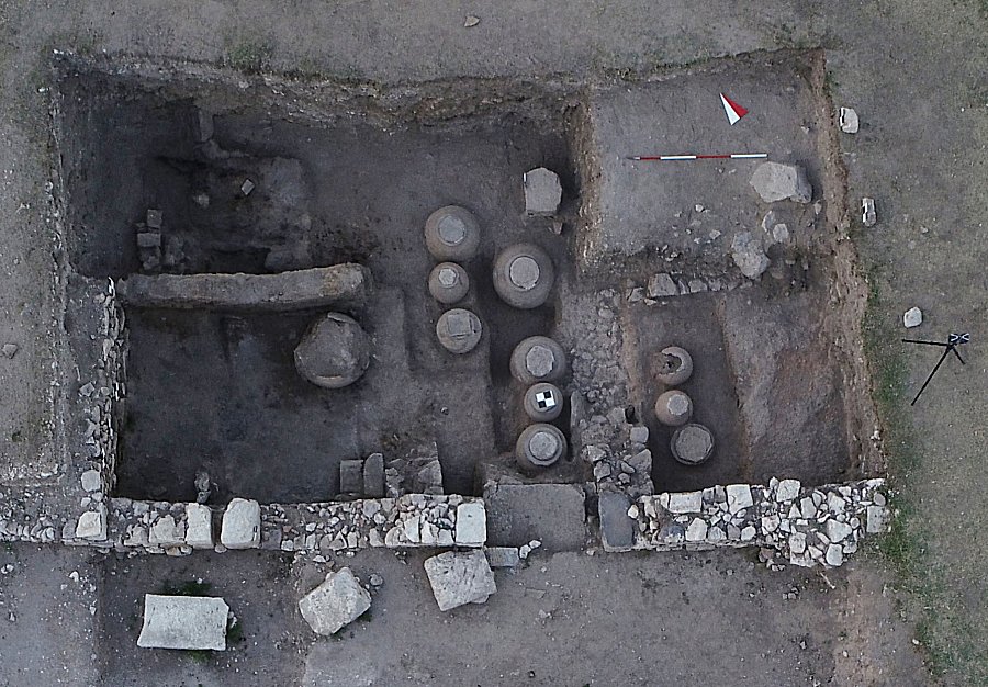 Byzantine Granary With 11 Pithoi Found In Byzantine City Of Amorium In Central Turkey