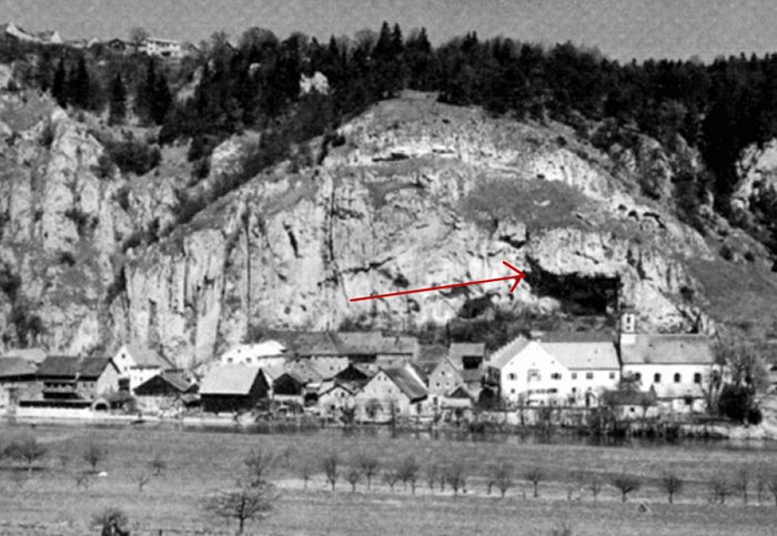 The Sesselfelsgrotte cave in Lower Bavaria