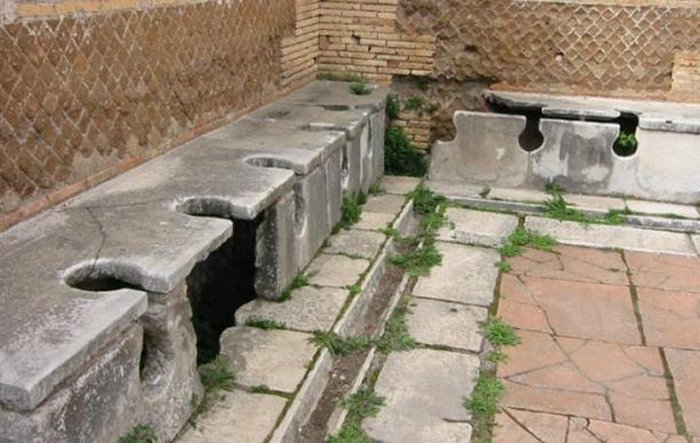 2,000-Year-Old Lavatory In Turkey’s Denizli Province Will Be Restored