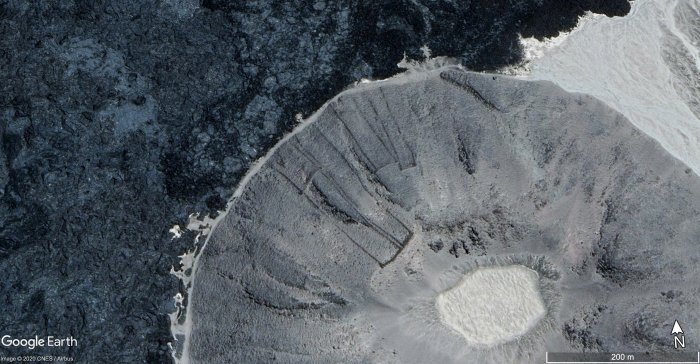 Several mustalis visible on Google Earth. Credit: Dr. Huw Groucutt