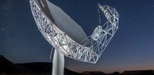 Radio Astronomers Discover 8 New Millisecond Pulsars