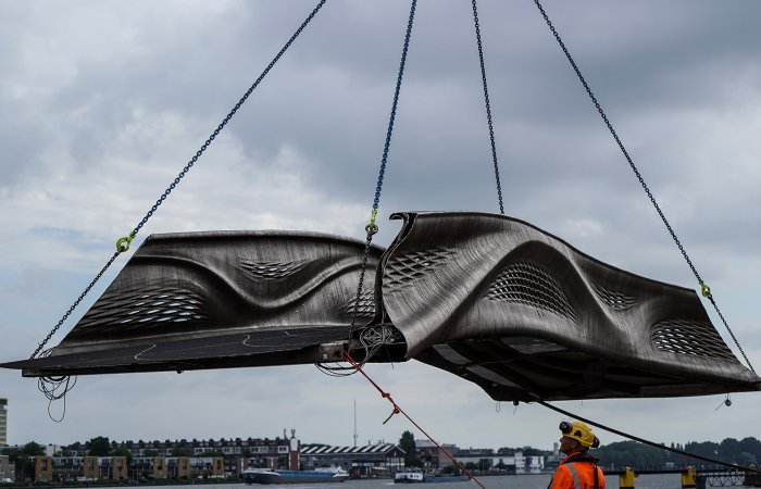 World's First 3D-Printed Steel Footbridge Unveiled By Robot Will Be A Living Laboratory