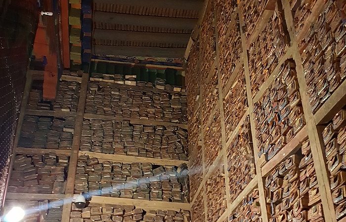 Great Sakya Library Is Home To 84,000 Scrolls Left Untouched For Hundreds Of Years