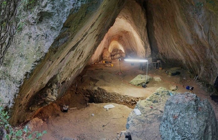 10000-Year-Old Adorned Female Infant Burial Discovered In European Cave