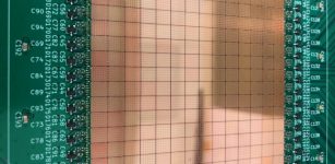 This image shows the semiconductor Terahertz beam former, with almost ten thousand built-in elements. Credits:Image: Courtesy of the researchers