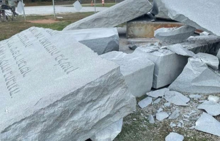 Georgia Guidestones Damaged By An Explosive Device - By Whom And Why?