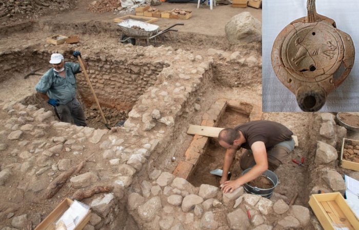 Ancient Tomb Of 'Bird Oracle Markos' Unearthed In Bergama (Pergamon), Turkey