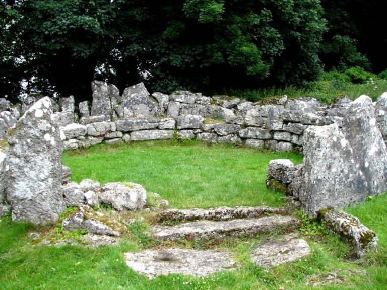 Din Lligwy: Prehistoric Celtic Settlement Of Anglesey, Wales ...