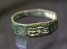 Child Finds Impressive 1,800-Year-Old Ring Engraved With Goddess Minerva On Mount Carmel, Israel