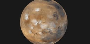 New Mars-Warming Approach 5, 000 Times More Efficient Than Previous Suggestions