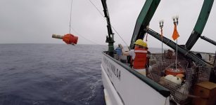 Steady Increase In Deep-Ocean Warming Clearly Seen In Robot Data