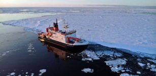 Research Icebreaker Polarstern Returns With A Detailed Assessment Of The Evolving Conditions In The Central Arctic Ocean.