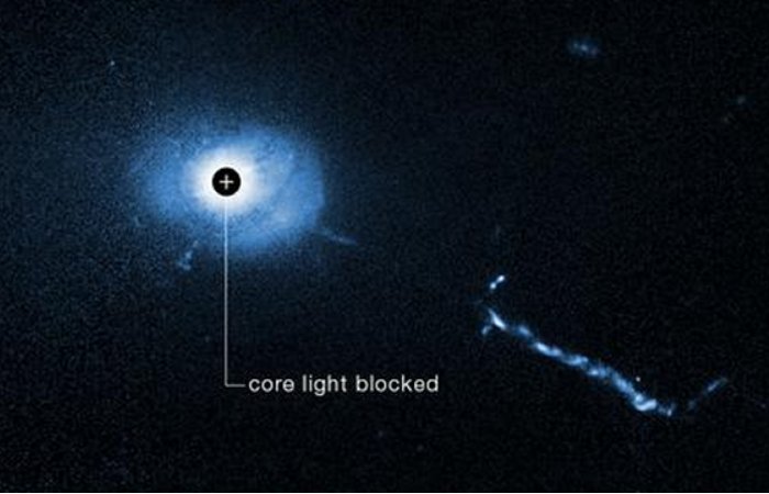 Hubble Observes A Quasar More Closely Than Ever Before